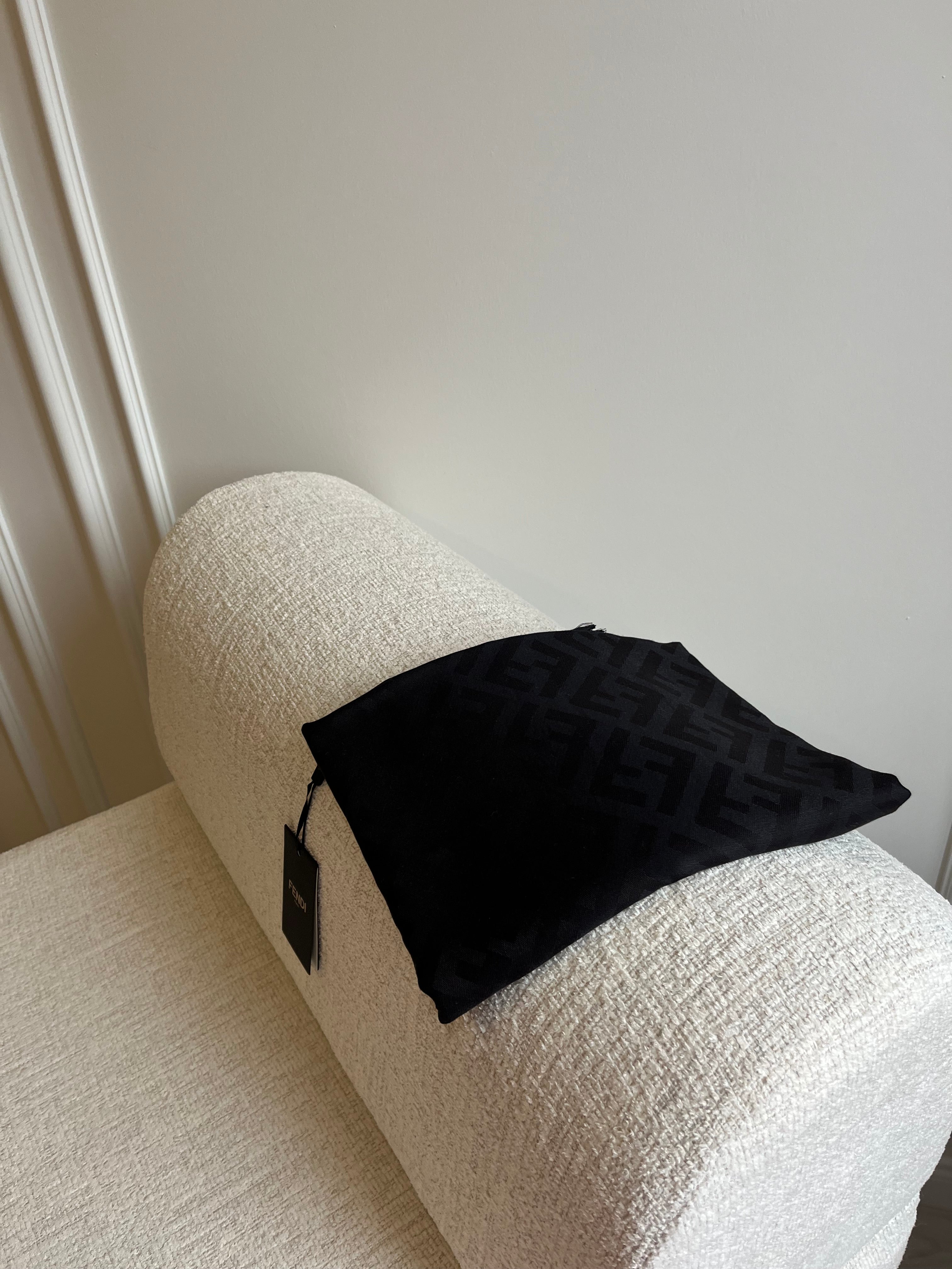 F Desen Yün İpek Şal