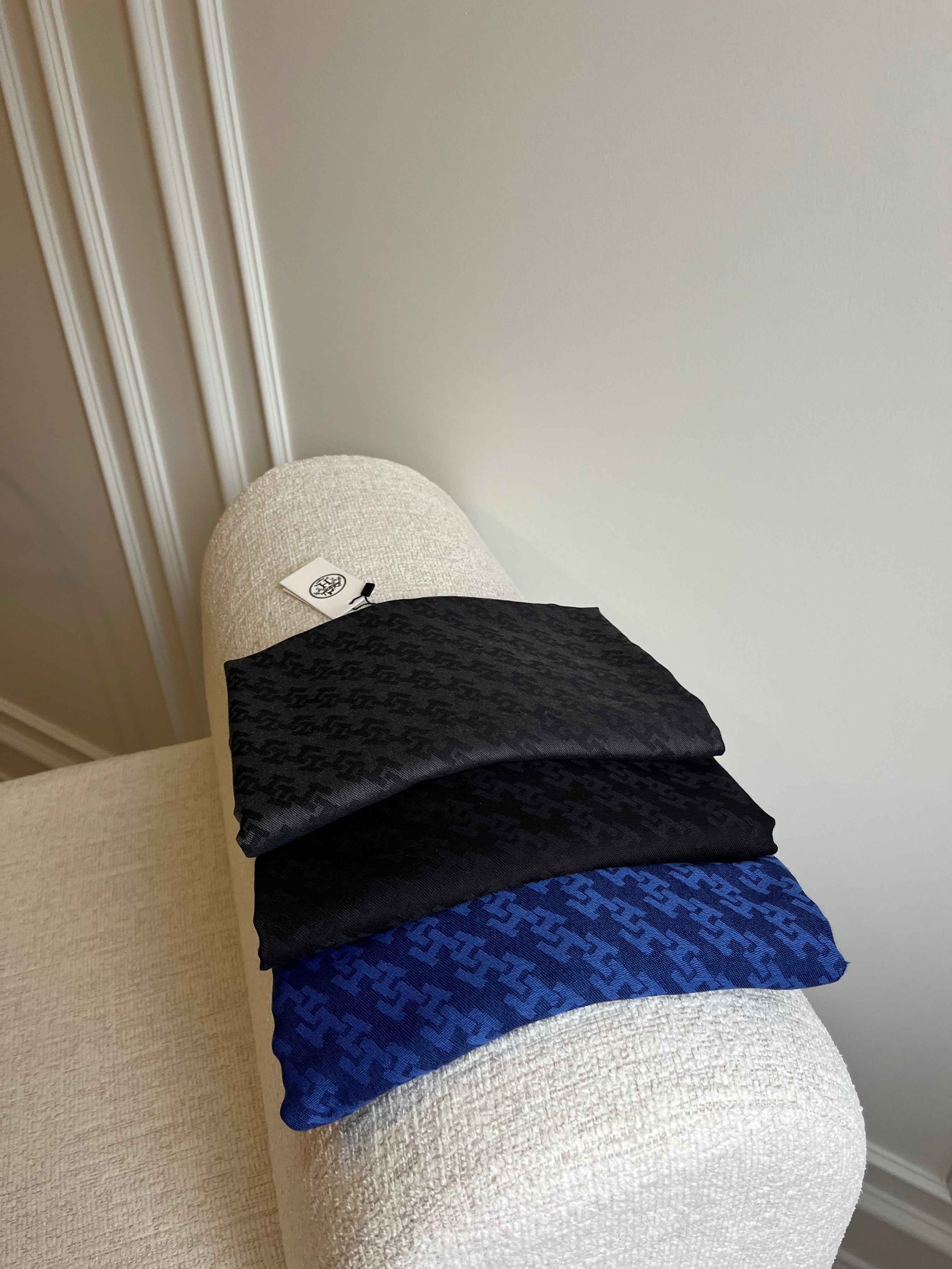 H Desen Yün İpek Şal