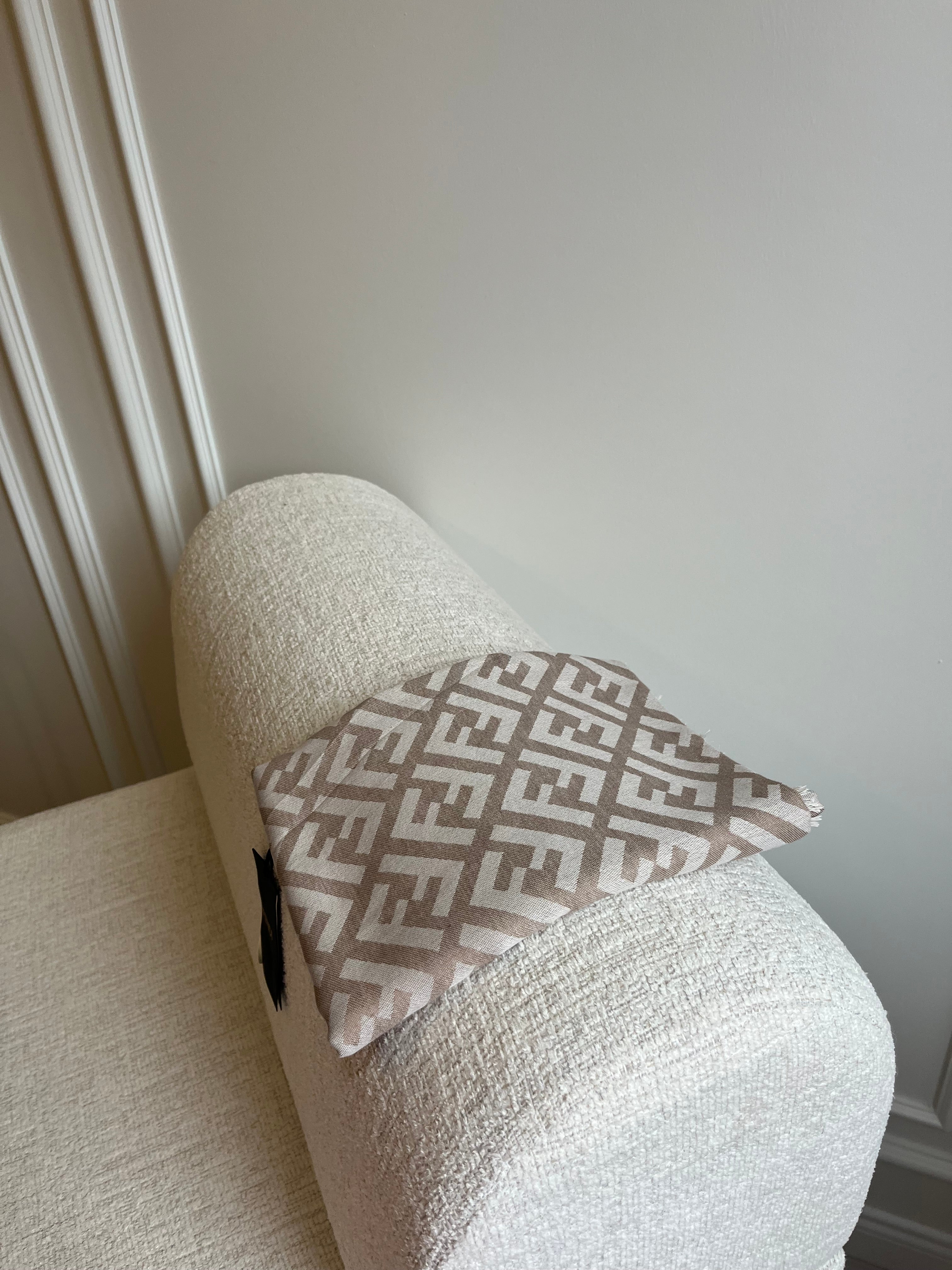 F Desen Yün İpek Şal