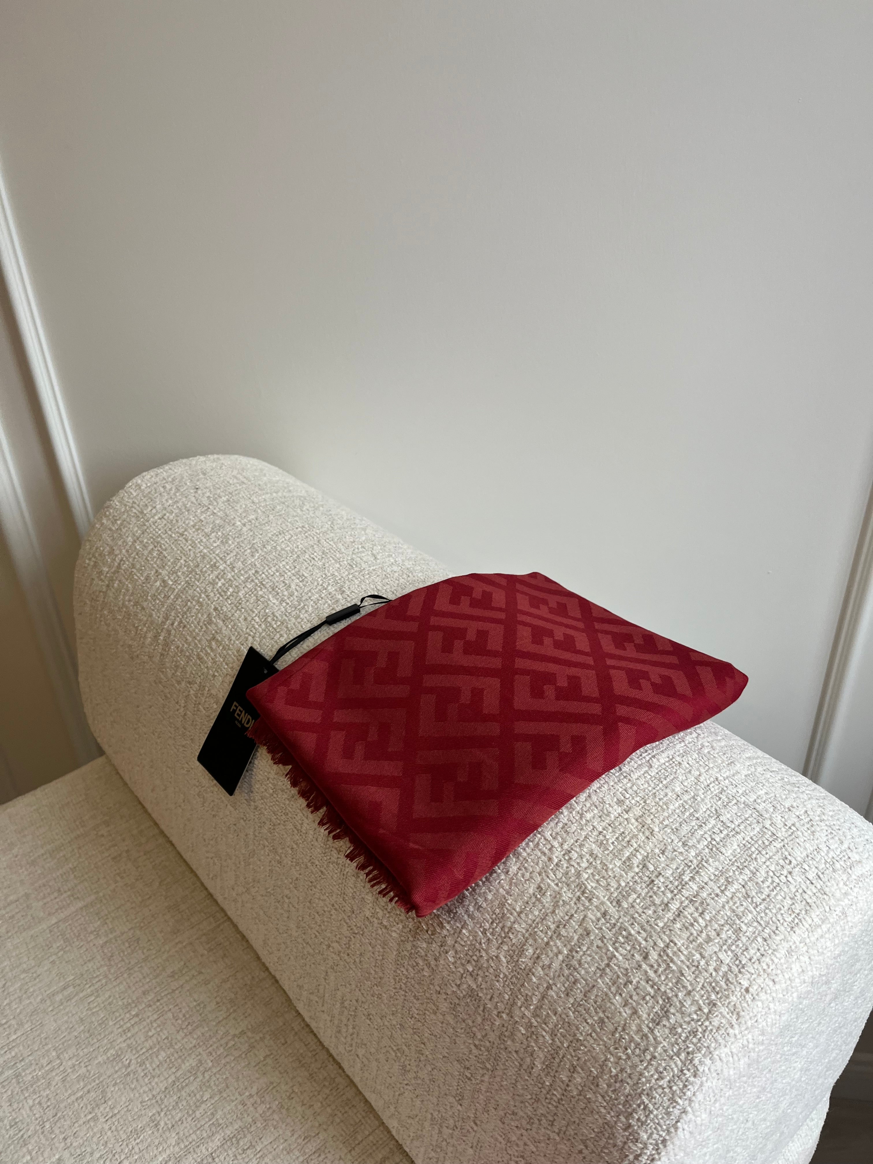 F Desen Yün İpek Şal