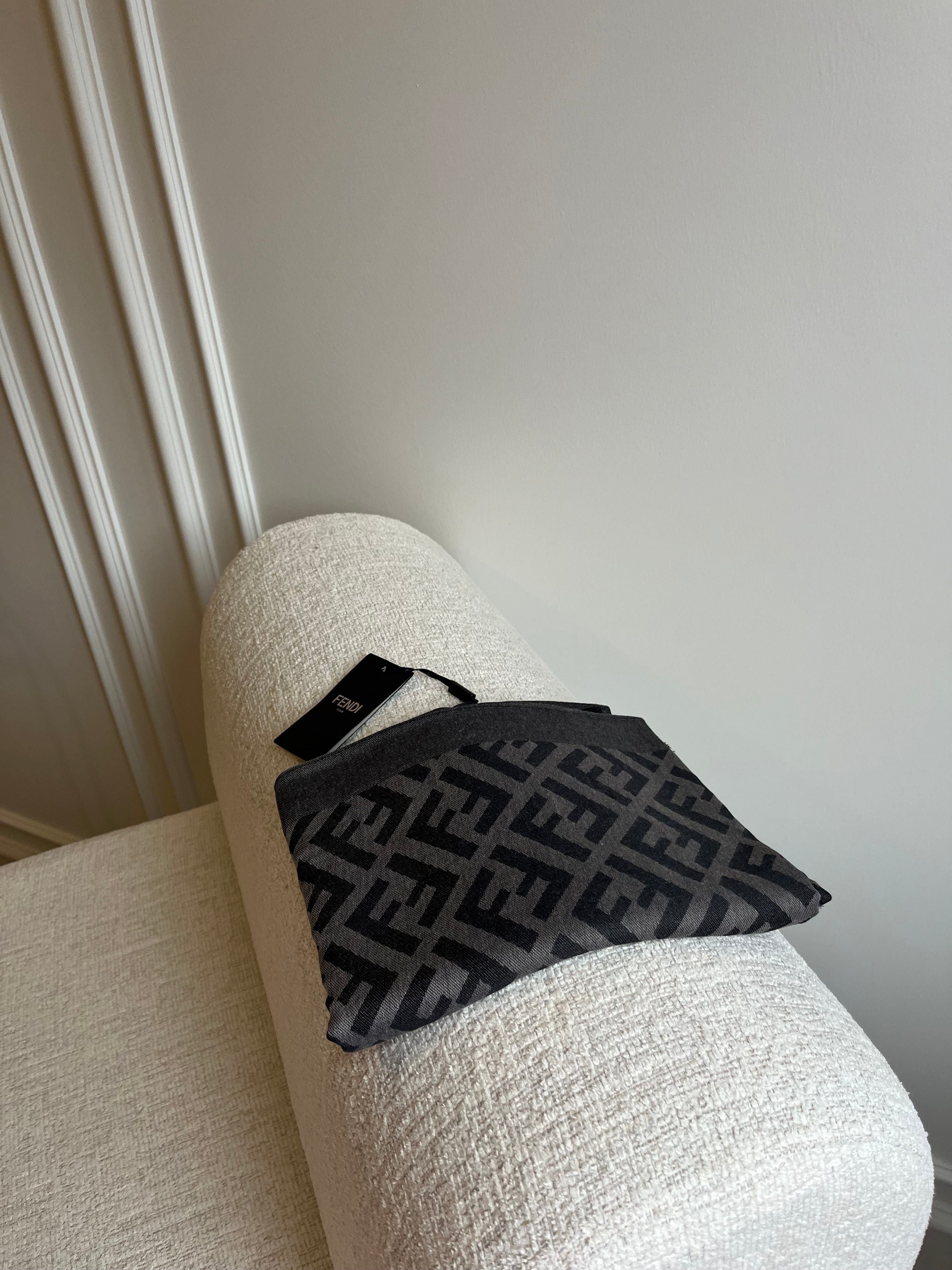 F Desen Yün İpek Şal