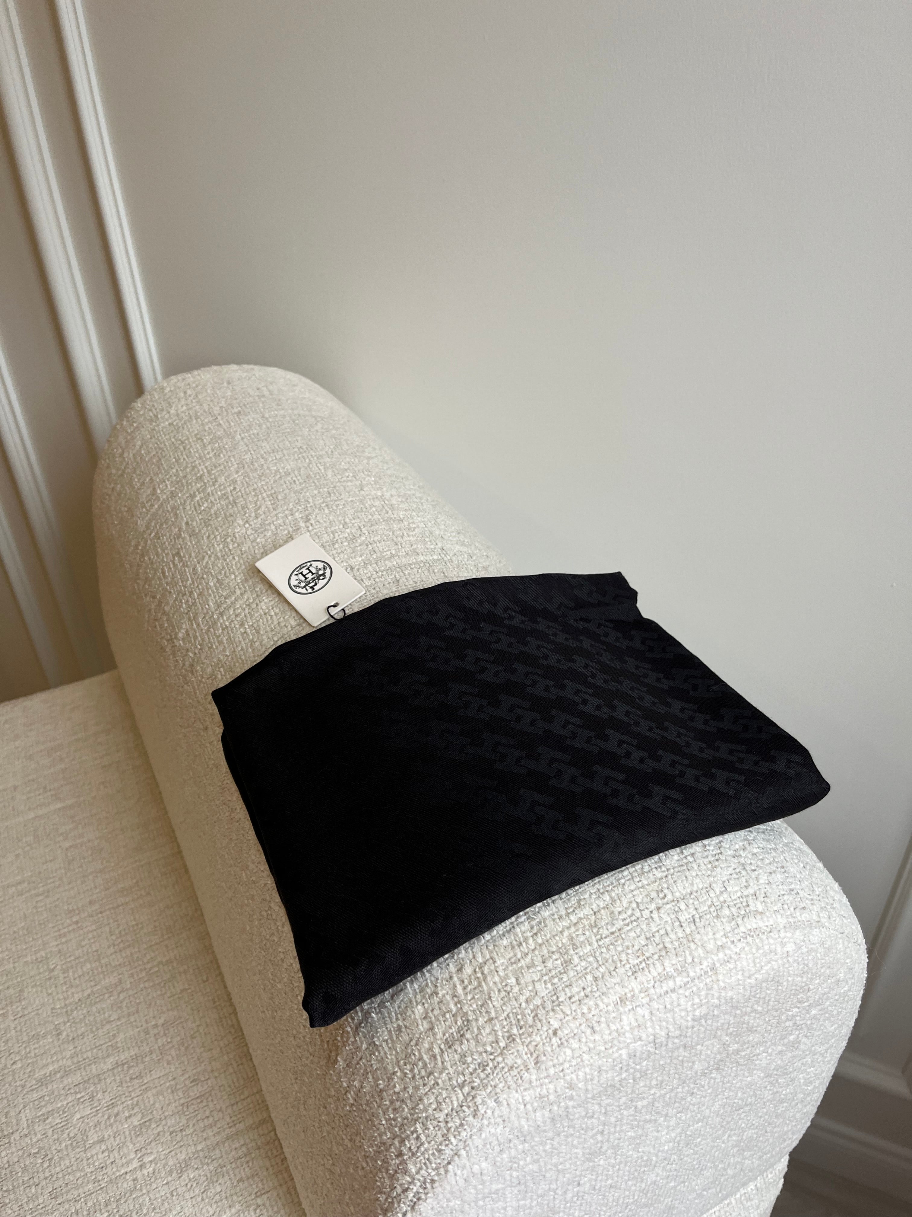 H Desen Yün İpek Şal