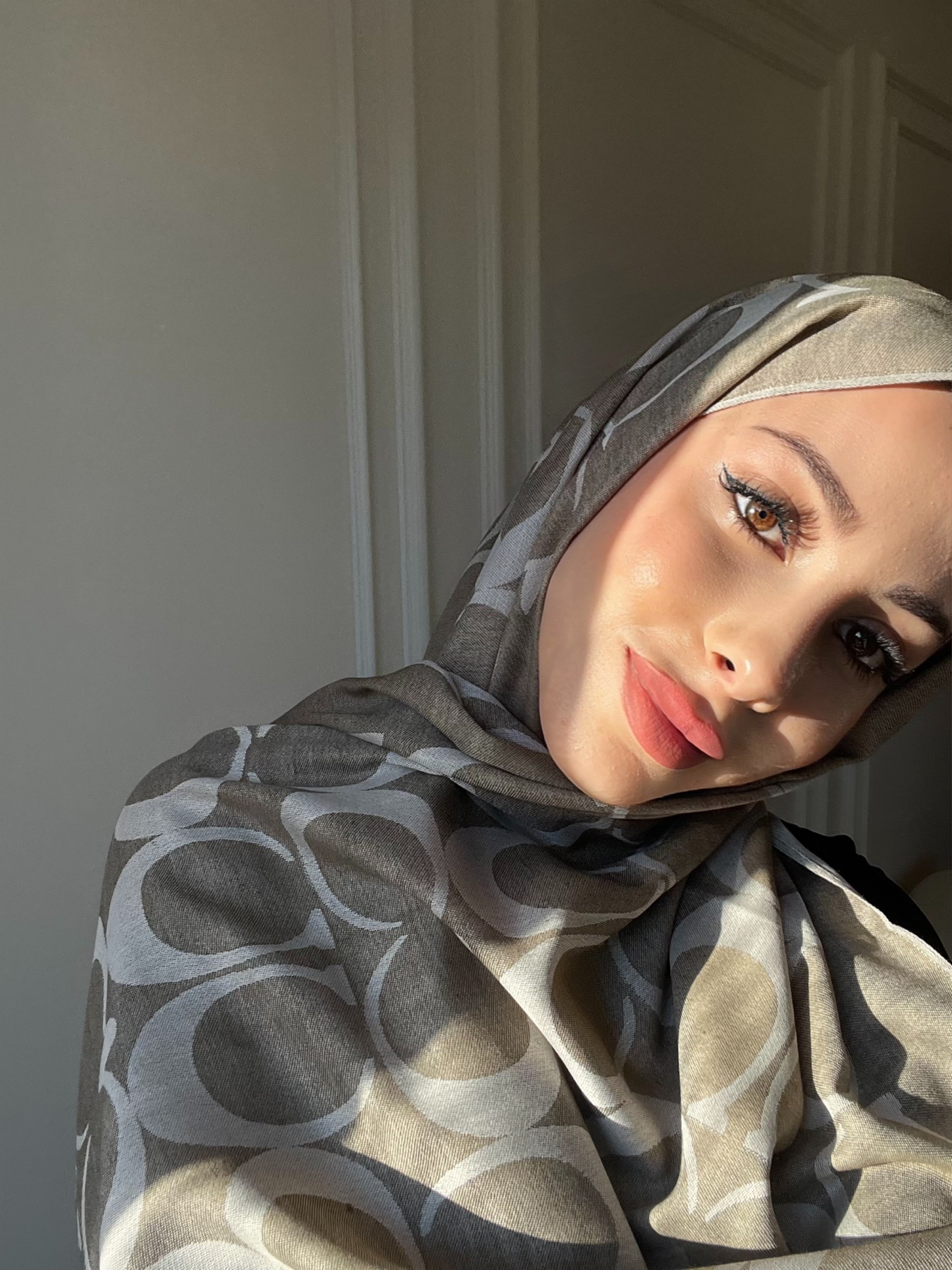 C Desen Yün İpek A Kalite Şal