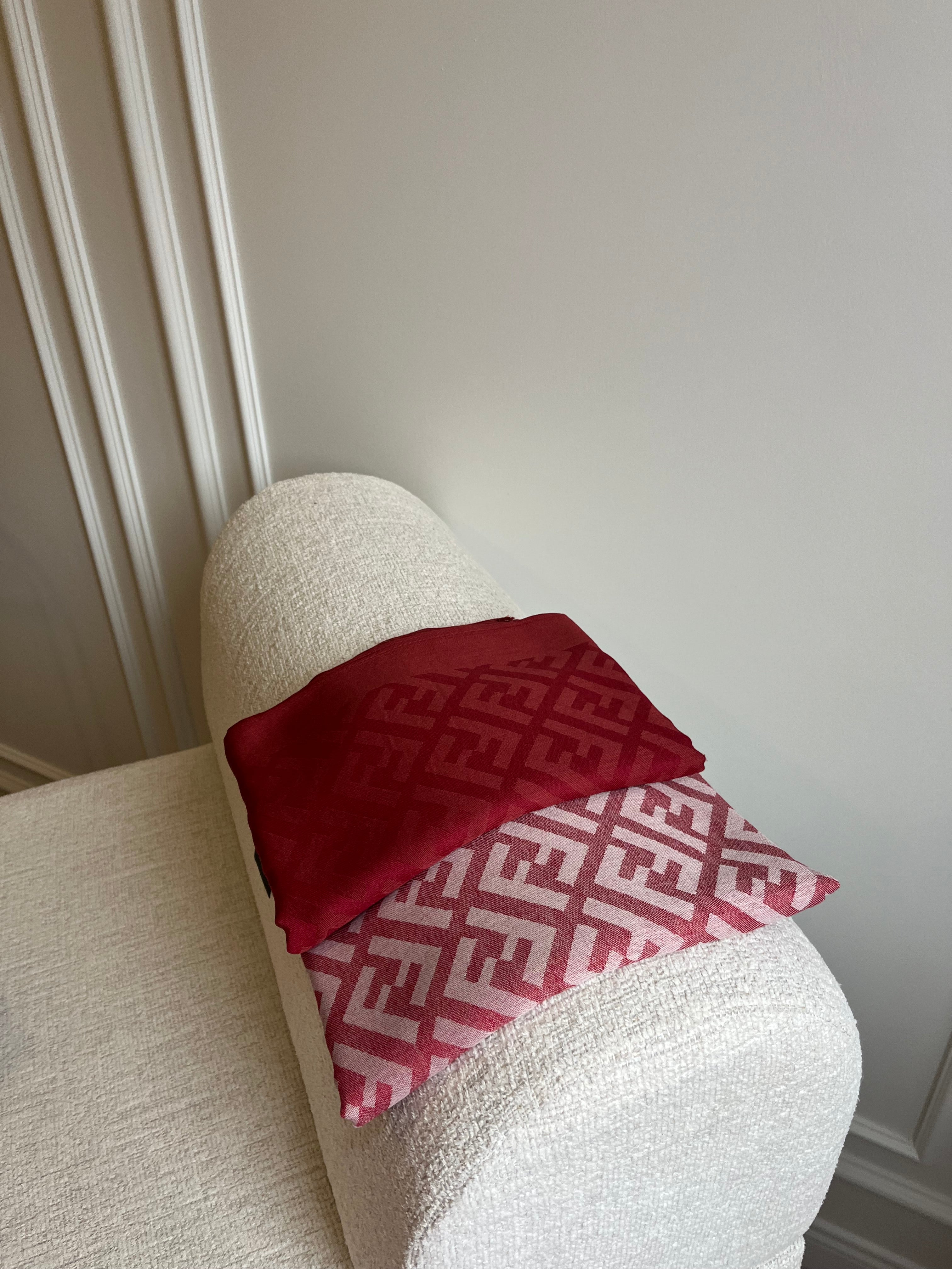 F Desen Yün İpek Şal